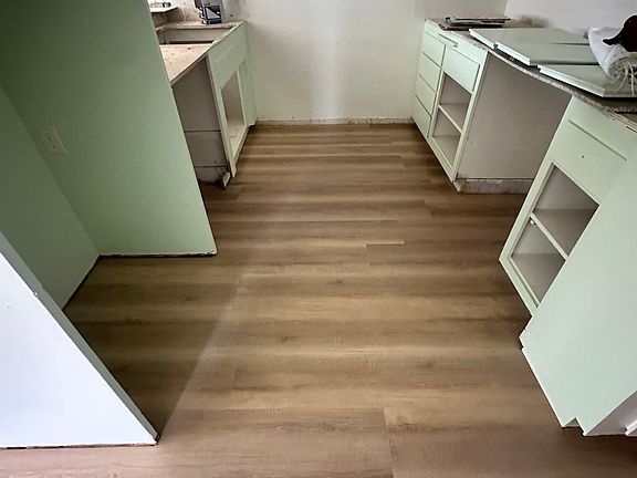 2nd image of 915 N Stoneman Ave APT 7