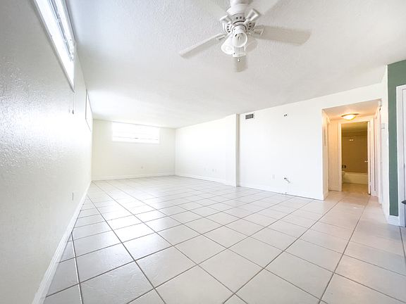 4th image of 705 N Atlantic Ave APT 100