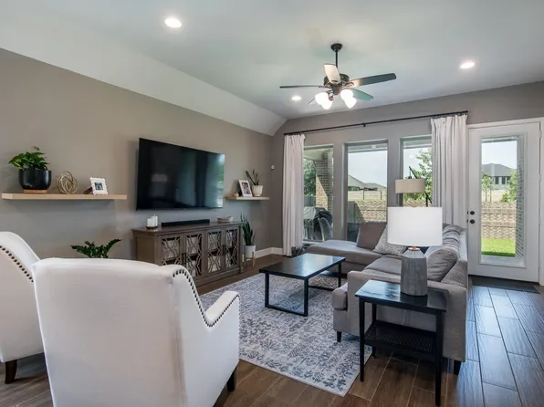 19810 Palomino Prairie Trl, Tomball, TX 77377