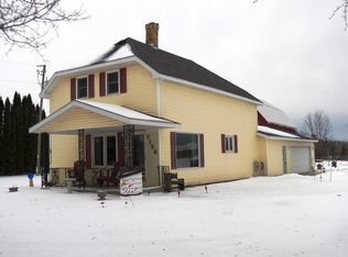 7123 County Road Q, Manitowoc, WI 54220