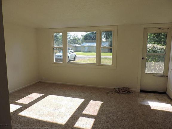 5th image of 7220 Lucille Ave