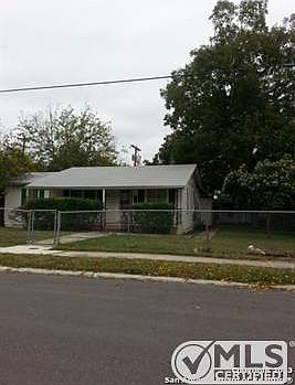 1st image of 1102 Cecelia St
