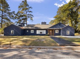 2101 N McMillan Ave, Lumberton, NC 28358