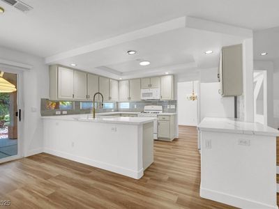9824 Babys Breath Ct, Las Vegas, NV, 89183