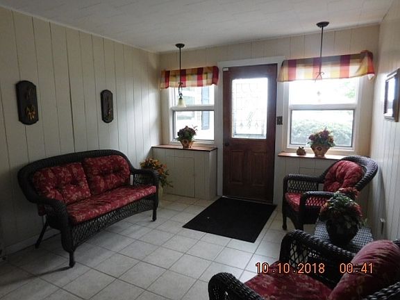 5th image of 2242 N County Road 650 W