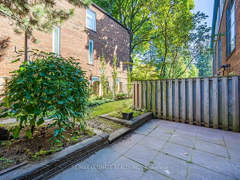 525 Balliol St #17 — Photo 28