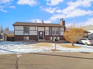 105 Mohawk Ct, Evanston, WY 82930