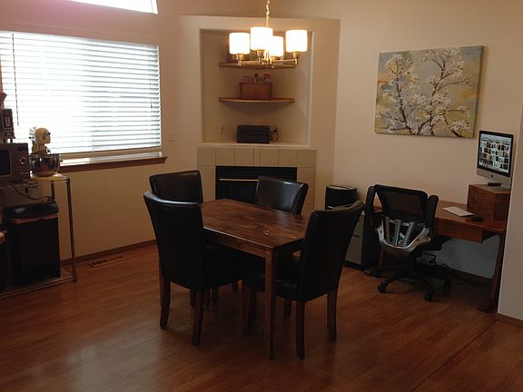 5th image of 8836 Natooka Ct SE