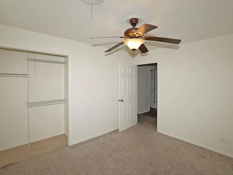 7902 Gerald Dr — Photo 31
