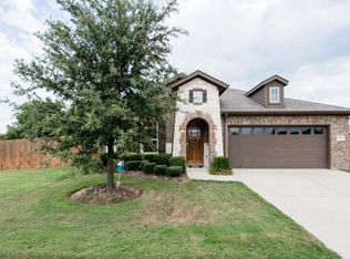 9246 Water Oak Dr, Arlington, TX 76002