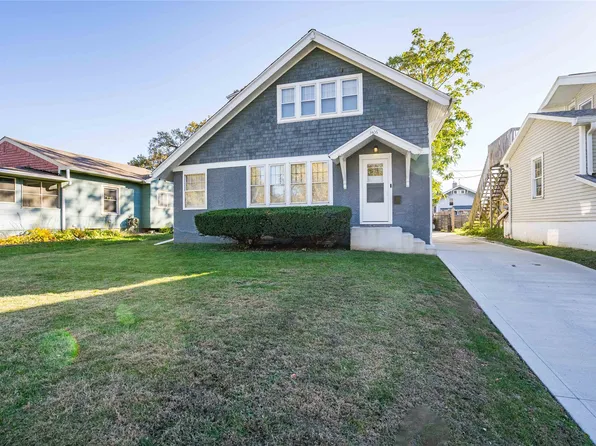 3406 School St, Des Moines, IA 50311