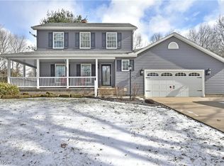 271 Centennial Dr, Vienna, OH 44473