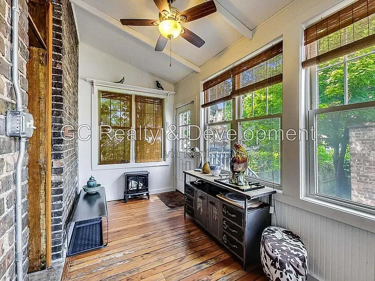 4936 S Saint Lawrence Ave — Photo 16