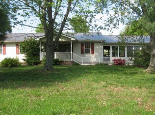 9548 Highway 52 W, Westmoreland, TN 37186