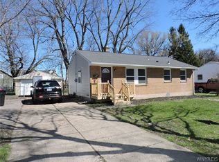 60 Sturm St, Lancaster, NY 14086