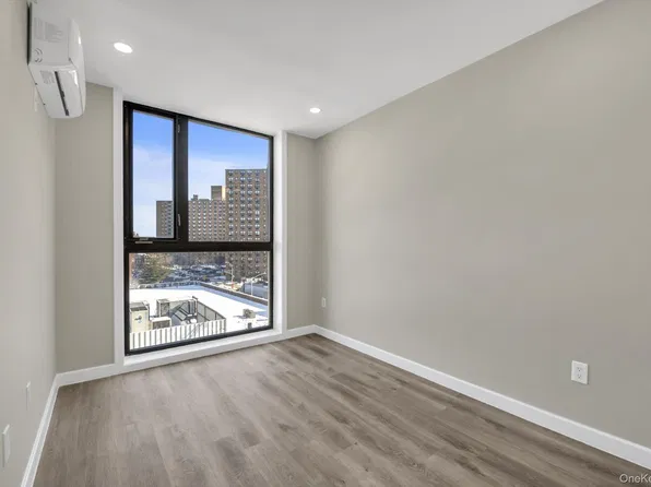 55-40 97 Place #3A, Corona, NY 11368