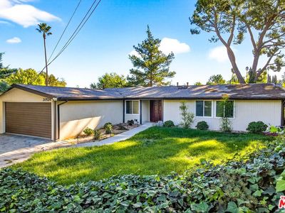 20524 Rhoda St, Woodland Hills, CA, 91367