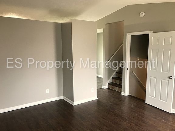 3rd image of 10145 Arapahoe Dr