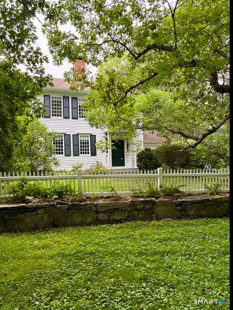 4 bed, 2.5 bath, 3125 sqft, $6,500 — Photo 3