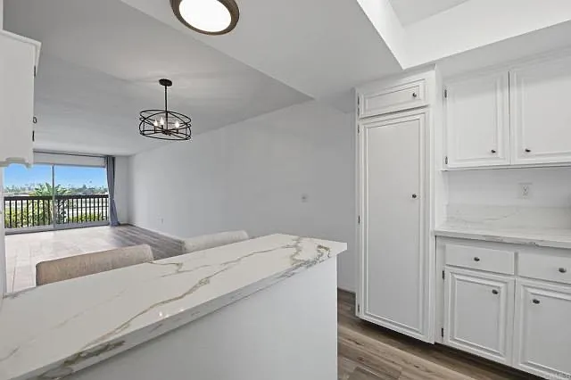 2 bed, 1168 sqft, $3,900 — Photo 4