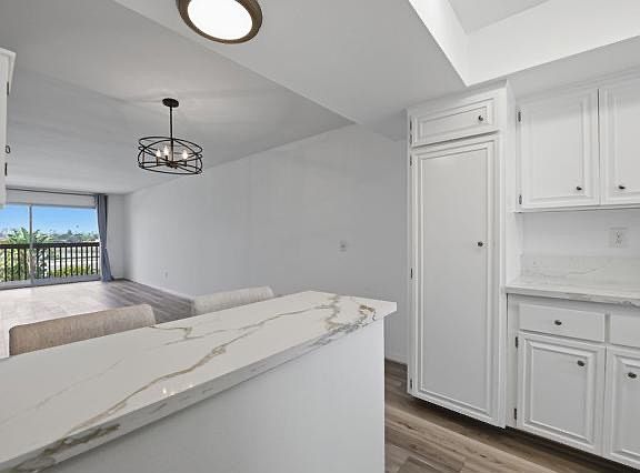 4th image of 2475 Jefferson St APT 103