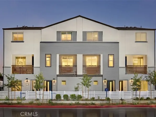 1320 W Oakcrest Paseo, Ontario, CA 91762