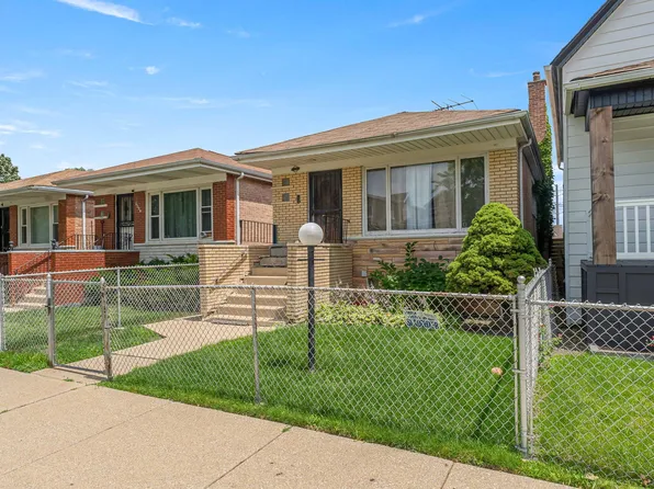 9043 S Carpenter St, Chicago, IL 60620