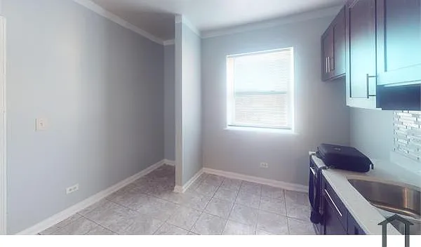 1650 W 80th St — Photo 10