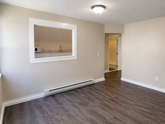 5th image of 79 Vine St #2