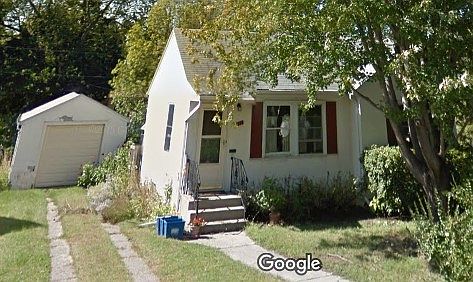 2nd image of 1111 Western Ave N