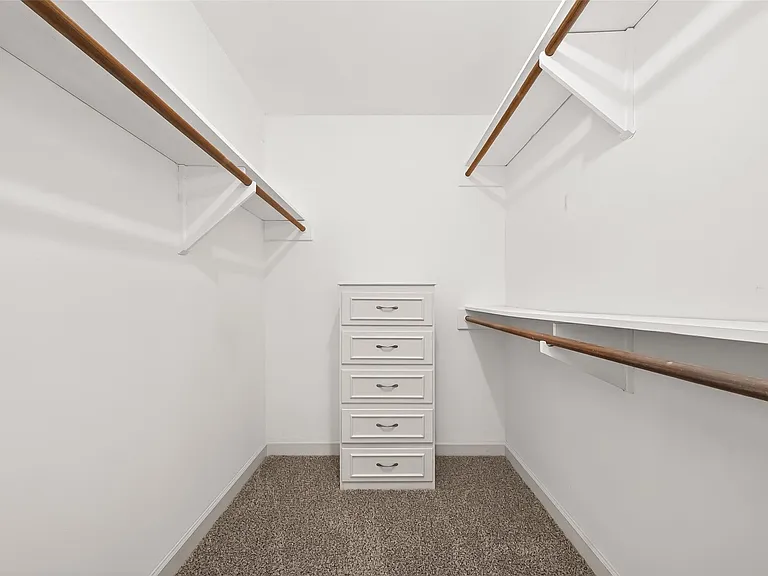 10602 Longmont Dr — Photo 29