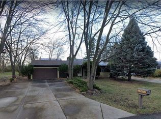436 Hartland Dr, Troy, MI 48083