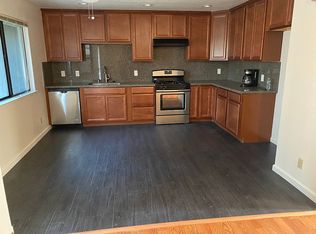 5366 Karbet Way, Sacramento, CA 95822