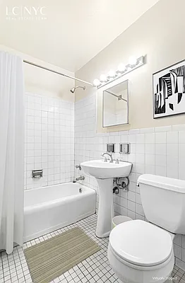 Sold by Keller Williams NYC | media 8