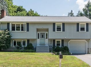 15 Peter St, Holliston, MA 01746