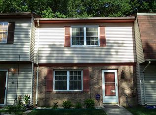 441 Youngs Mill Ln, Newport News, VA 23602