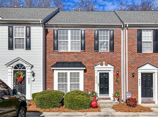 8056 Sapwood Ct, Matthews, NC 28104