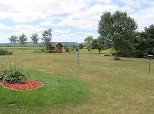 N6401 Rivertrail Way, Onalaska, WI 54650