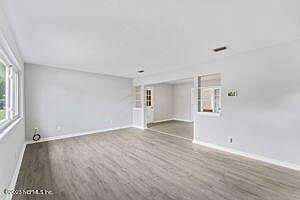 5th image of 2311 CESERY Boulevard