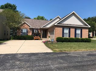 2602 Airport Rd, Bloomington, IL 61704