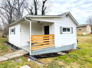 214 Wright Rd, Maryville, TN 37804