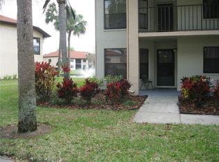 4401 46th Ave W APT 101, Bradenton, FL 34210