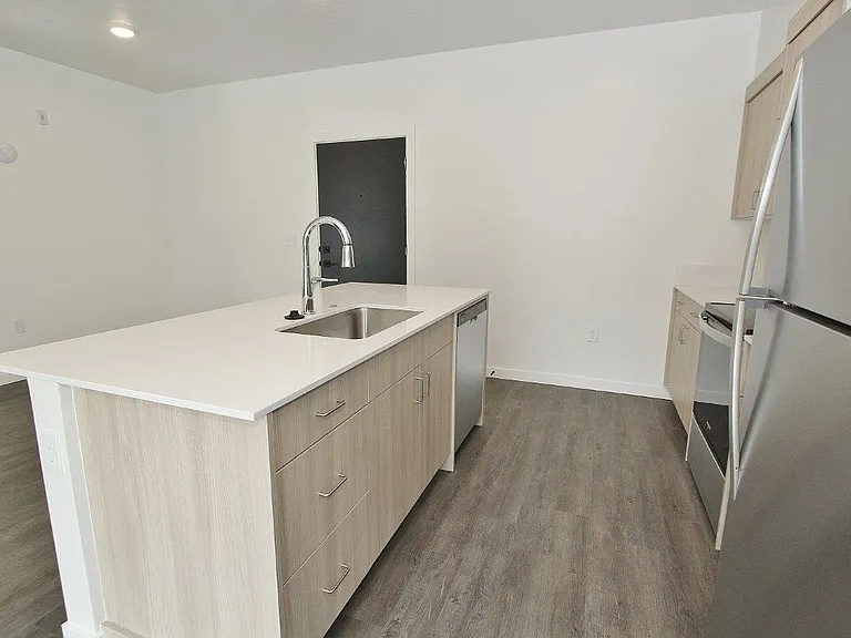 3906 Brian Ave #206 — Photo 5