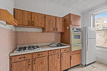 Sold by Jaymore Realty LLC