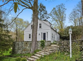 54 Eastwoods Rd, Pound Ridge, NY 10576