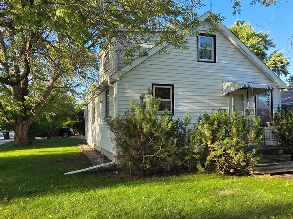 1121 9th Ave, International Falls, MN 56649