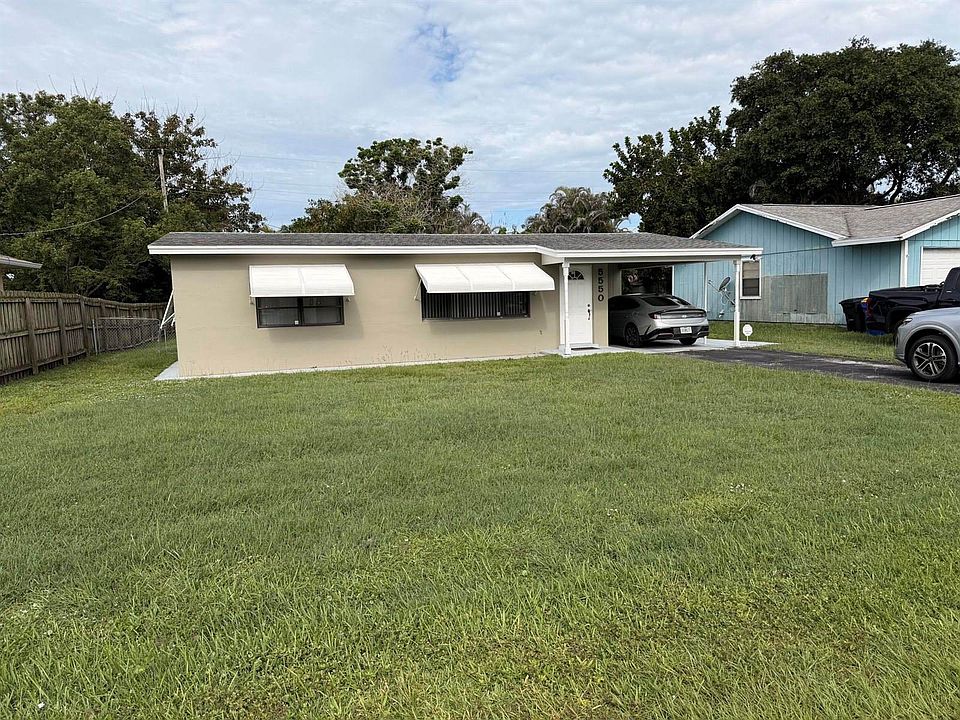 1st image of 5550 SE Normandy Ave