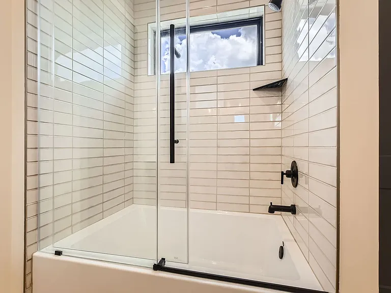 10899 S Hausman Rd #201 — Photo 27
