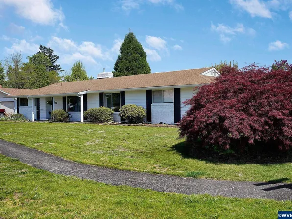 1212 Westwood Dr, Stayton, OR 97383