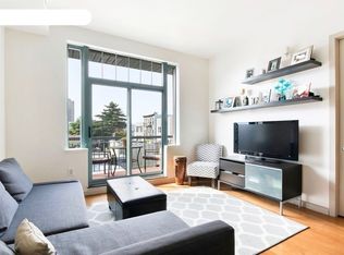 78 Roebling St APT 3B, Brooklyn, NY 11211
